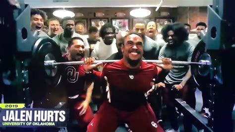 Jalen Hurts Squats 600 pounds Oklahoma Sooners Philadelphia。